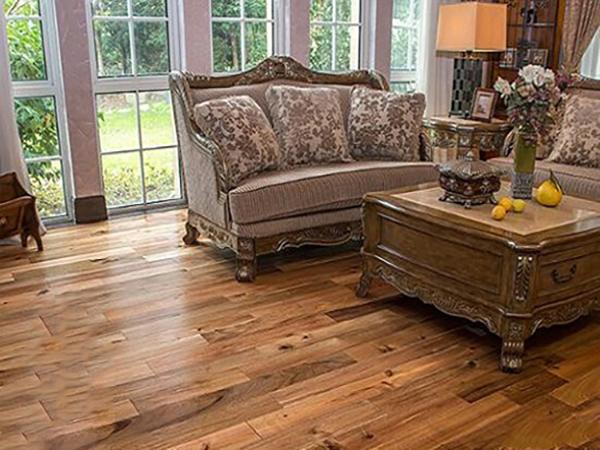 實木地板鋪裝應避免5大錯誤 實木地板怎樣保養(yǎng)清潔